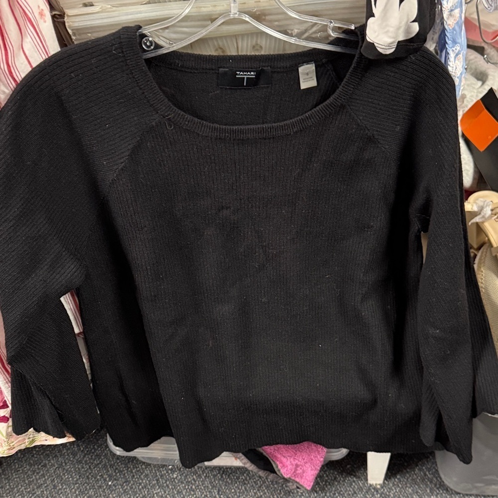 Tahari knit top S // 021163